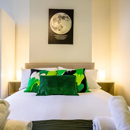 Manchester Serviced Accommodation Northernnightzzz - The Park-3
